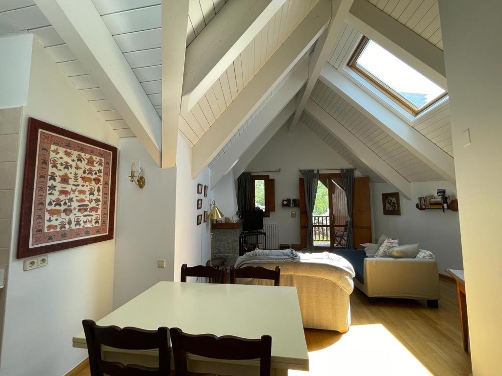Apartamento Pico De Alba Бенаске Экстерьер фото